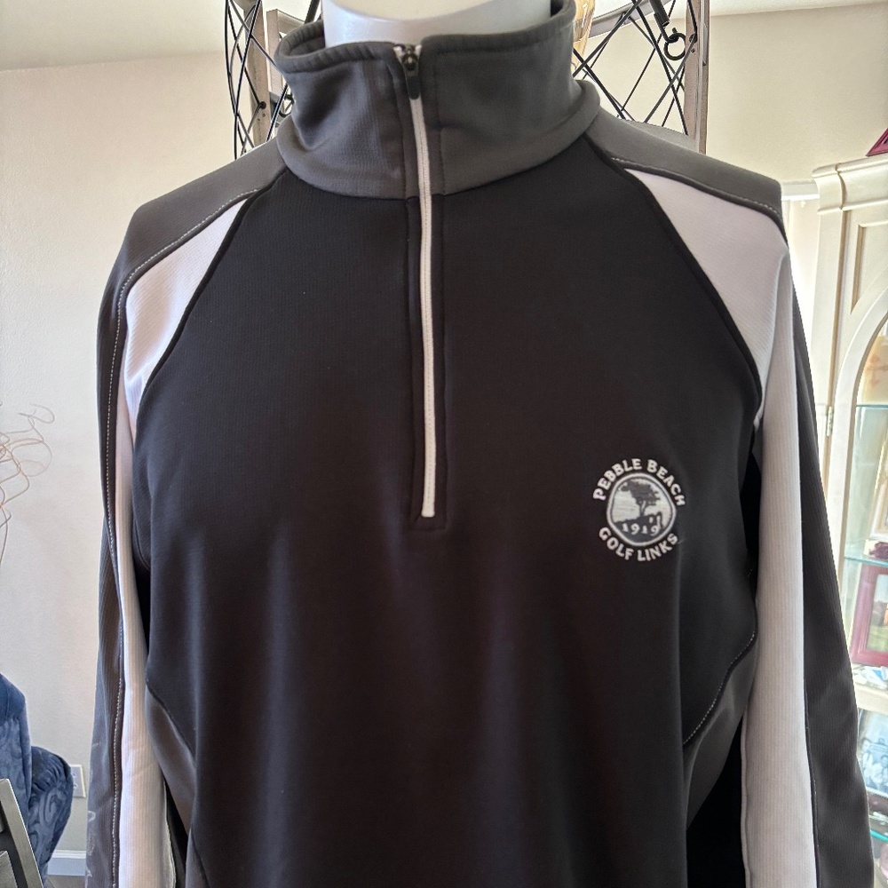 See description..Mens large Galvin Green golf jacket from Pebble Beach